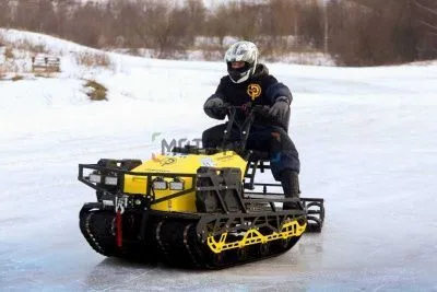 Мотовездеход Рыбак Циклон 20 л.с.